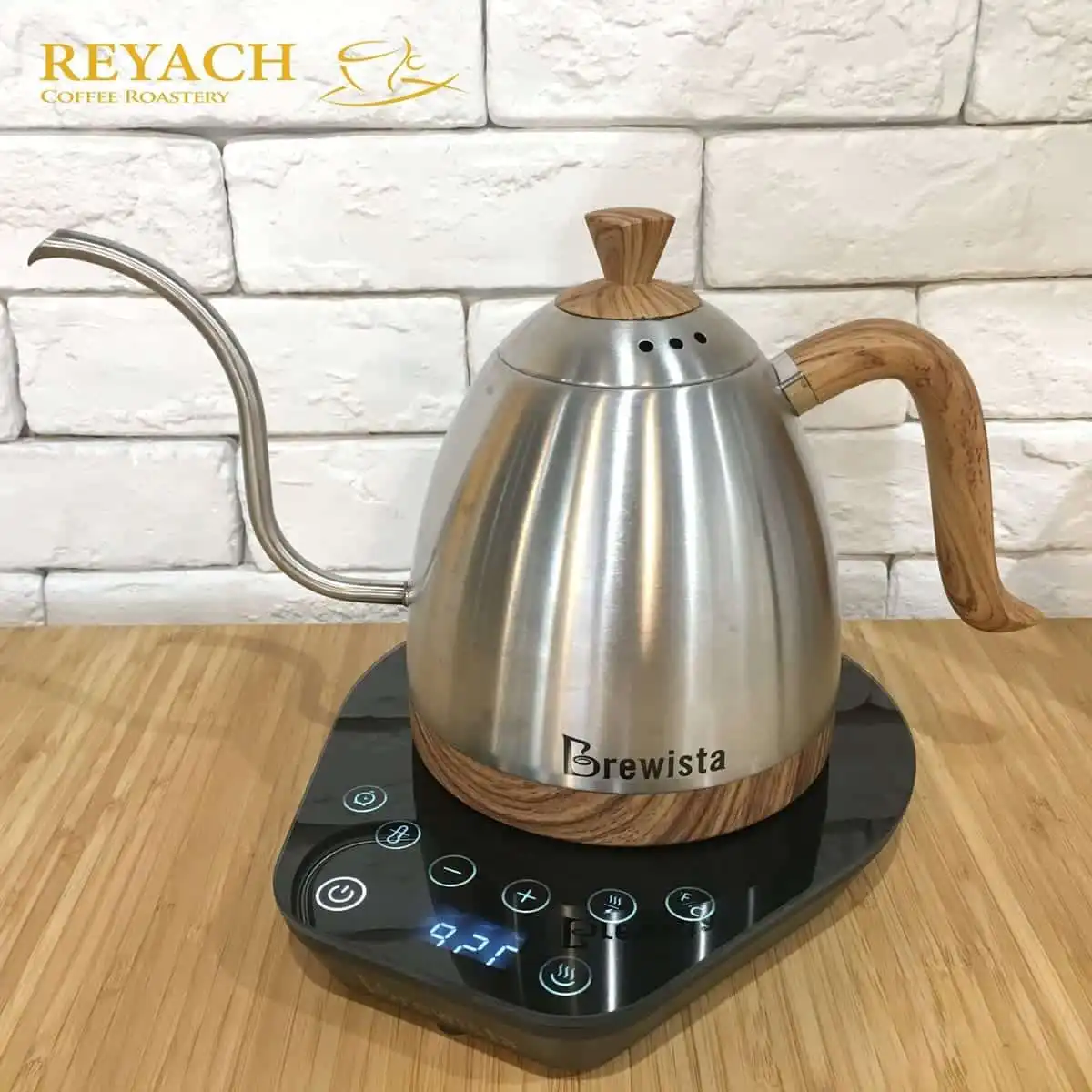 Brewista Artisan 600ml Gooseneck Variable Kettle - Image 3